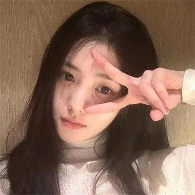 校草是女生