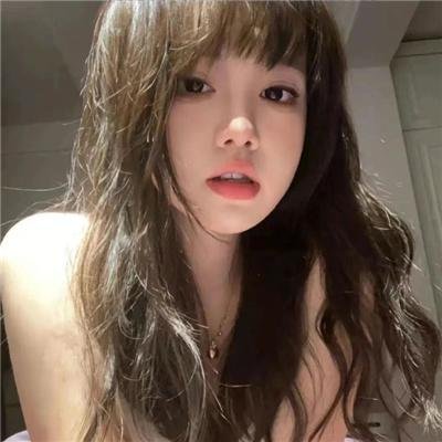 女孩罗塞玛莉